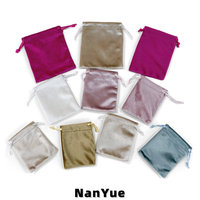 Pochette en velours personnalisée avec cordon de serrage pour bijoux (bagues, boucles d'oreilles, colliers, bracelets, montres, parfums) – Emballage cadeau de luxe, format voyage