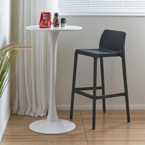 <span class=keywords><strong>Chaise</strong></span> de <span class=keywords><strong>bar</strong></span> moderne en plastique PC de style <span class=keywords><strong>scandinave</strong></span>, design simple et empilable pour <span class=keywords><strong>bar</strong></span> à la maison ou <span class=keywords><strong>chaise</strong></span> haute de réception - Product Image 2