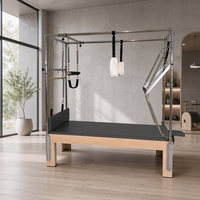 Table trapèze Cadillac en bois d'érable gris anthracite, avec pieds séparables et plateau plat antidérapant pour studios commerciaux modernes