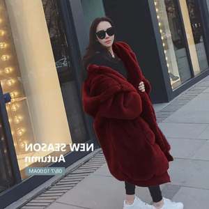 Cappotto da <span class=keywords><strong>Donna</strong></span> alla Moda in Ecopelliccia <span class=keywords><strong>Oversize</strong></span> Invernale Caldo Lungo con Cappuccio Reversibile Impermeabile Taglia XL in Tessuto Rex - Product Image 4