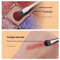 Nouvel ensemble de 7 pinceaux de maquillage pour les yeux en fibres synthétiques – Pinceaux de précision pour fard à paupières, estompage, contour des yeux, surligneur et sourcils