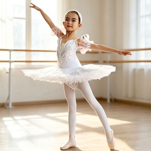 Vestido de Ballet Profesional Blanco para Niñas, Estilo Lago de los Cisnes, con Tutú de Organdy Rígido para Actuaciones en Escenario - Product Image 4