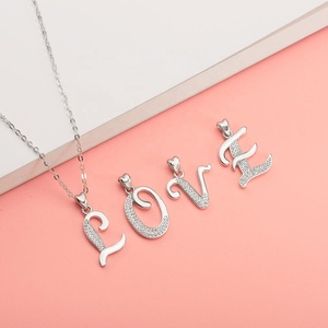 Ciondolo <span class=keywords><strong>alfabeto</strong></span> Charms lettera disegni collana iniziale placcato ciondolo <span class=keywords><strong>alfabeto</strong></span> oro personalizzato argento donna regalo lettera gioielli - Product Image 2