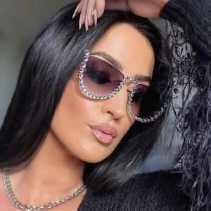 Gafas de Sol de Cristal con Logotipo Personalizado 2025, Vintage, de Lujo, para Mujer, con Pedrería, Protección UV400, Media Ovaladas - Product Image 4