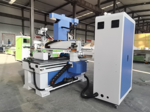 Macchina CNC Router LS-6090 per Taglio di Materiali Piatti e Cilindrici con Doppi <span class=keywords><strong>Assi</strong></span> Rotanti - Product Image 6