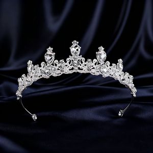 BELLE WORLD <span class=keywords><strong>Couronne</strong></span> de fleurs élégante en alliage rond, accessoire polyvalent pour gâteau d'anniversaire et <span class=keywords><strong>coiffure</strong></span> de <span class=keywords><strong>mariée</strong></span> pour enfants et adultes - Product Image 2