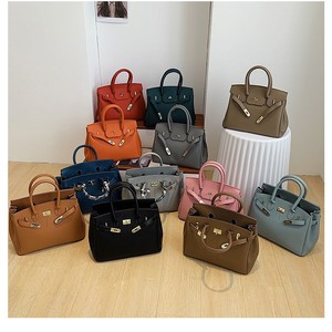 Borsa Grande a Mano da Donna 2026 Nuova Tendenza Rossa per Matrimoni, Borsa a Tracolla Grande Capacità - Product Image 2