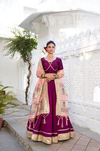 Vino Vichitra Seda Lehenga Choli Con Paithani Dupatta Y Blusa Bordada Lehenga Indio - Product Image 5