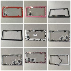 Couverture de cadre de <span class=keywords><strong>plaque</strong></span> <span class=keywords><strong>d</strong></span>'<span class=keywords><strong>immatriculation</strong></span> de voiture en fibre de carbone de taille standard personnalisée en gros pour les voitures - Product Image 4