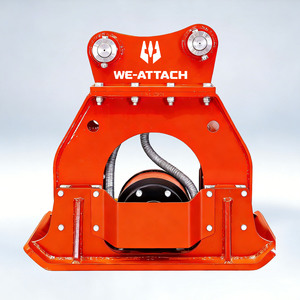 We-Attach WVC03 مكبس هزاز هيدروليكي للحجر بالجملة لأعمال البناء بمحرك هوندا روبن يعمل بالديزل والبنزين - Product Image 1