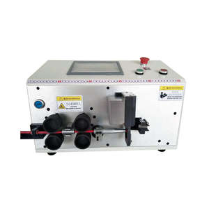 Machine de découpe, de dénudage et de pliage semi-automatique haute puissance avec système de transmission intégrale pour une alimentation stable - Product Image 1