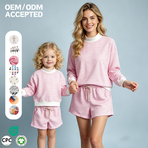 Completi Coordinati <span class=keywords><strong>Mamma</strong></span> <span class=keywords><strong>e</strong></span> Figlia: Set Felpa a Collo Alto a Righe <span class=keywords><strong>e</strong></span> Pantaloncini, Tuta Coordinata Famiglia, Set Loungewear 2 Pezzi Donna <span class=keywords><strong>e</strong></span> Bambina - Product Image 1