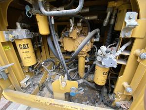 Excavatrice hydraulique Caterpillar 349E d'occasion, faible nombre d'heures de fonctionnement, puissance élevée, idéale pour les travaux routiers, les barrages et les excavations en montagne. - Product Image 5