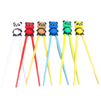 Palillos de plástico de animales de dibujos animados para niños, lindo diseño de oso Panda para aprendizaje elemental, palitos de comida para entrenamiento de electrodomésticos