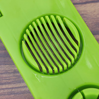 Coupe-œufs multifonctionnel 2 en 1, presse manuelle, trancheuse à œufs, outil de découpe alimentaire portable pour un usage domestique