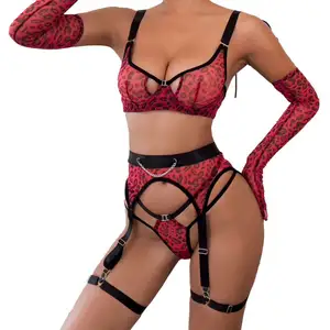 Chaude Transparent femmes nouvelle chaîne décorative confortable léopard maille Sexy squelette Lingerie cinq pièces ensemble avec gants érotique