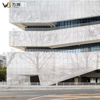 Panneau décoratif en aluminium perforé moderne, plaque de bardage perforée CNC, panneau de façade, écran métallique, mur-rideau extérieur de bâtiment