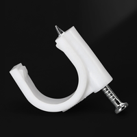 Lot de 100 attaches-câbles circulaires en plastique blanc avec clou de 8 mm pour la gestion des câbles