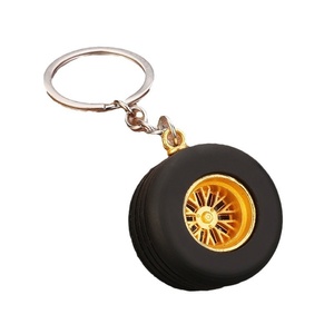 Formule 1 voiture <span class=keywords><strong>pneu</strong></span> porte-clés dessin animé Silicone roue modèle métal porte-clés accessoire Simulation <span class=keywords><strong>F1</strong></span> porte-clés - Product Image 5