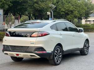 <span class=keywords><strong>Venucia</strong></span> T90 2018 2.0L CVT Intelligent Connecté Édition Zhi Shang Chine V - Product Image 4