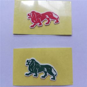 Étiquette en silicone personnalisée à transfert thermique, effet 3D en relief, nom de marque en relief, logo thermocollant, production en usine - Product Image 2