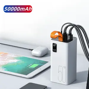 Hochkapazitäts-4 USB+TYPE-C Ausgang 50000 mAh Power Bank 22,5 W Schnelles Aufladen Outdoor Banken Handyladegerät