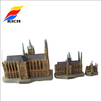 Cathédrale ST Vitus Souvenir Château personnalisé Célèbre bâtiment en polyrésine Miniature