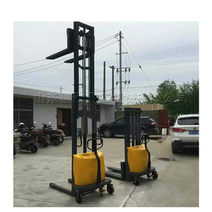 Apilador Semieléctrico de Alta Eficiencia con Radio de Giro Reducido para Pasillos Estrechos y Trabajo en Espacios Limitados - Product Image 4