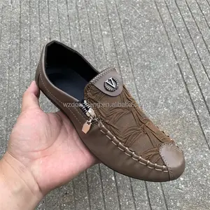 Wenzhou dongheng son tasarım mens loafer'lar tekne ayakkabı erkekler için rahat karışık kullanılmış giysi ve ayakkabı stok