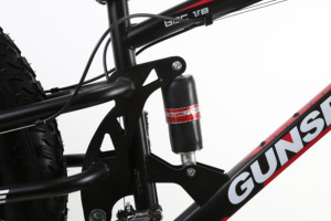 Marco de aleación de 26 pulgadas, 28 tamaños, neumático ancho, bicicleta de montaña, 21 velocidades con disco y sistema de frenos en V, horquilla de aleación de acero y aluminio - Product Image 5