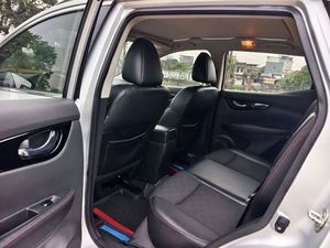 SUV <span class=keywords><strong>Nissan</strong></span> <span class=keywords><strong>Qashqai</strong></span> d'<span class=keywords><strong>occasion</strong></span>, conduite à gauche, automatique, traction avant, 2.0L, faible kilométrage, feux diurnes LED, intérieur lumineux, <span class=keywords><strong>2015</strong></span>-2018 - Product Image 5