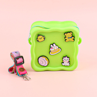 Porte-monnaie en silicone DIY avec breloques de dessins animés, directement de l'usine - Boîte de rangement portable mignonne avec fermeture éclair et fleurs pour chaussures
