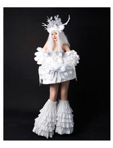 Costume da Spettacolo per Adulti con Luci LED a Forma di Fiocco di Neve per Ballerine di Nightclub, Cantanti DS, Performance Natalizie - Product Image 4