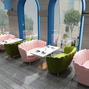 Meubles de restaurant commerciaux modernes, sièges en velours rose et vert, canapé en velours, pieds dorés, table à manger en marbre pour café <span class=keywords><strong>bistrot</strong></span> - Product Image 1