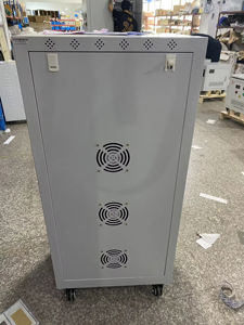 Трехфазный высокоточный стабилизатор напряжения TNS 100 кВА (12 кВт, 15 кВт, 20 кВт, 30 кВт) от китайского поставщика - Product Image 2