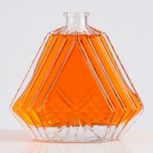 Vente en gros 500ml & 750ml Bouteilles en verre de liqueur vides sérigraphie pour vodka Gin whisky rhum <span class=keywords><strong>vin</strong></span> avec <span class=keywords><strong>bouchon</strong></span> en liège - Product Image 1