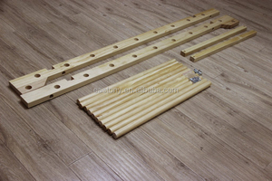 Spalliera Svedese da Fitness in Legno Eastommy, Attrezzo da Palestra con Barra per Trazioni a Muro - Product Image 3