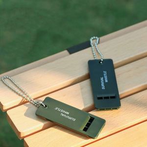 Sifflet portable pour la survie en plein air, sifflet d'urgence à 3 fréquences et à décibels élevés pour le camping et la randonnée, version 2023 - Product Image 2