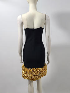 Vestido europeo y americano para mujer, vestido sexy sin tirantes con dobladillo floral tridimensional, vestido de noche con vendaje elástico. - Product Image 4