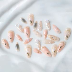 <span class=keywords><strong>Faux</strong></span> ongles papillon nude beige en ABS, peints à la main, motif floral, élégants pour le nail art - Product Image 6
