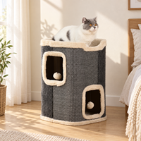 Lit pour chat d'intérieur rectangulaire moderne en peluche, avec double grotte, griffoir, jouets suspendus et lit surélevé