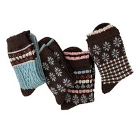 Nouvelles chaussettes vintage à motif floral pour l'automne et l'hiver, chaussettes mi-mollet chaudes en dentelle de haute qualité pour femmes