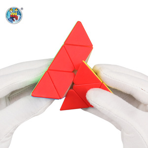 Master Hand Magnetic Pyramid Cube 3x3, jouet de puzzle magique de couleur unie pour les jeunes et les enfants, unisexe - Product Image 2