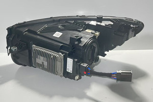 Phare LED matriciel d'origine OEM d'occasion pour Mercedes-Benz <span class=keywords><strong>CLS</strong></span> <span class=keywords><strong>AMG</strong></span> <span class=keywords><strong>2018</strong></span> 2019-2023 <span class=keywords><strong>CLS</strong></span> 50 <span class=keywords><strong>63</strong></span> 350 450 W257 C257 - Product Image 6