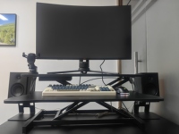 Convertisseur de bureau debout réglable en métal NBHY avec surface en bois, rehausseur de hauteur pliable pour bureau à domicile, bureau d'ordinateur confortable