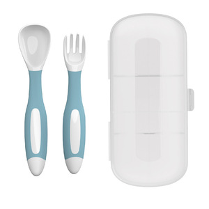 Juego de Cuchara y Tenedor para Bebés y Niños, de Silicona Suave y Flexible, para Aprender a Comer - Product Image 3