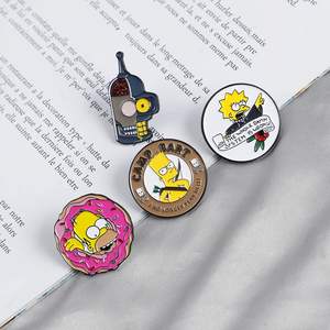 Pin de solapa de donuts Kawaii, broches de dibujos animados de Los Simpsons, personalizado, esmalte suave, mochila, regalos - Product Image 2