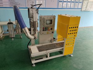 Machine de remplissage PET grande bouteille <span class=keywords><strong>5L</strong></span> à piston pesage cuisson lubrifiant huile comestible ligne de remplissage - Product Image 2