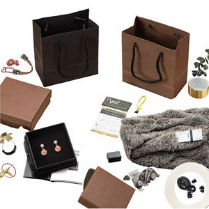 Grosir 2 Buah Kotak Perhiasan Mini Persegi Kertas Hitam/Coklat untuk Penyimpanan Anting & Cincin dengan Tutup Kantong Hadiah 100 Pcs - Product Image 3