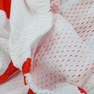 Pantalones cortos de baloncesto con bordado de malla libre personalizado sublimado, pantalones cortos de malla transpirable de verano elásticos calientes unisex - Product Image 5